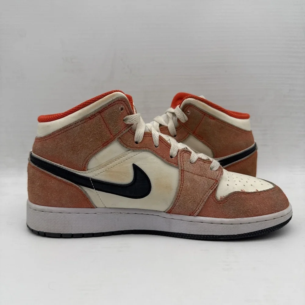 Nike Air Jordan 1 Mid Team Orange Black Sail White DV1336-800 Size 7 Y